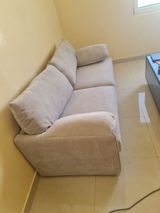 Huda Al Balooshi review photo