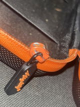 L. review photo