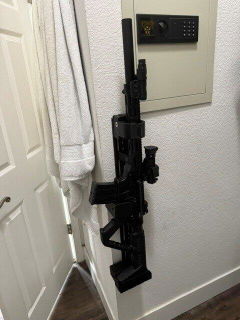 Photo from Mike Noble's review, opens larger