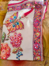 Seema review photo