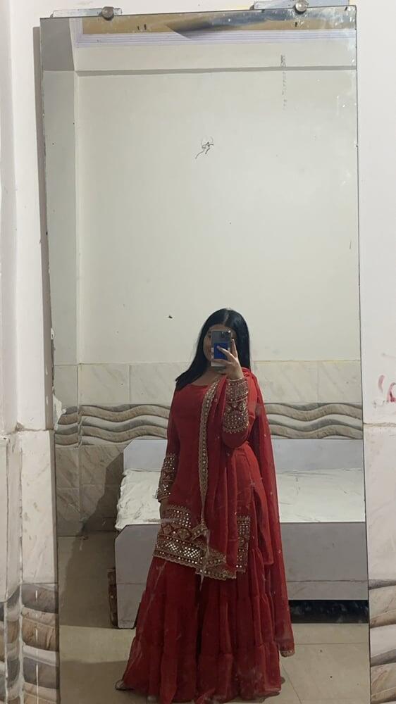 Shally review photo