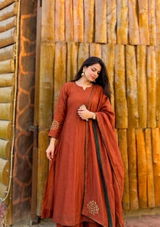 Parita review photo