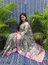 Veera Navya review photo