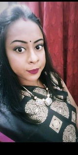 Shweta Kashyap review photo