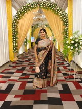 Charu Chauhan review photo