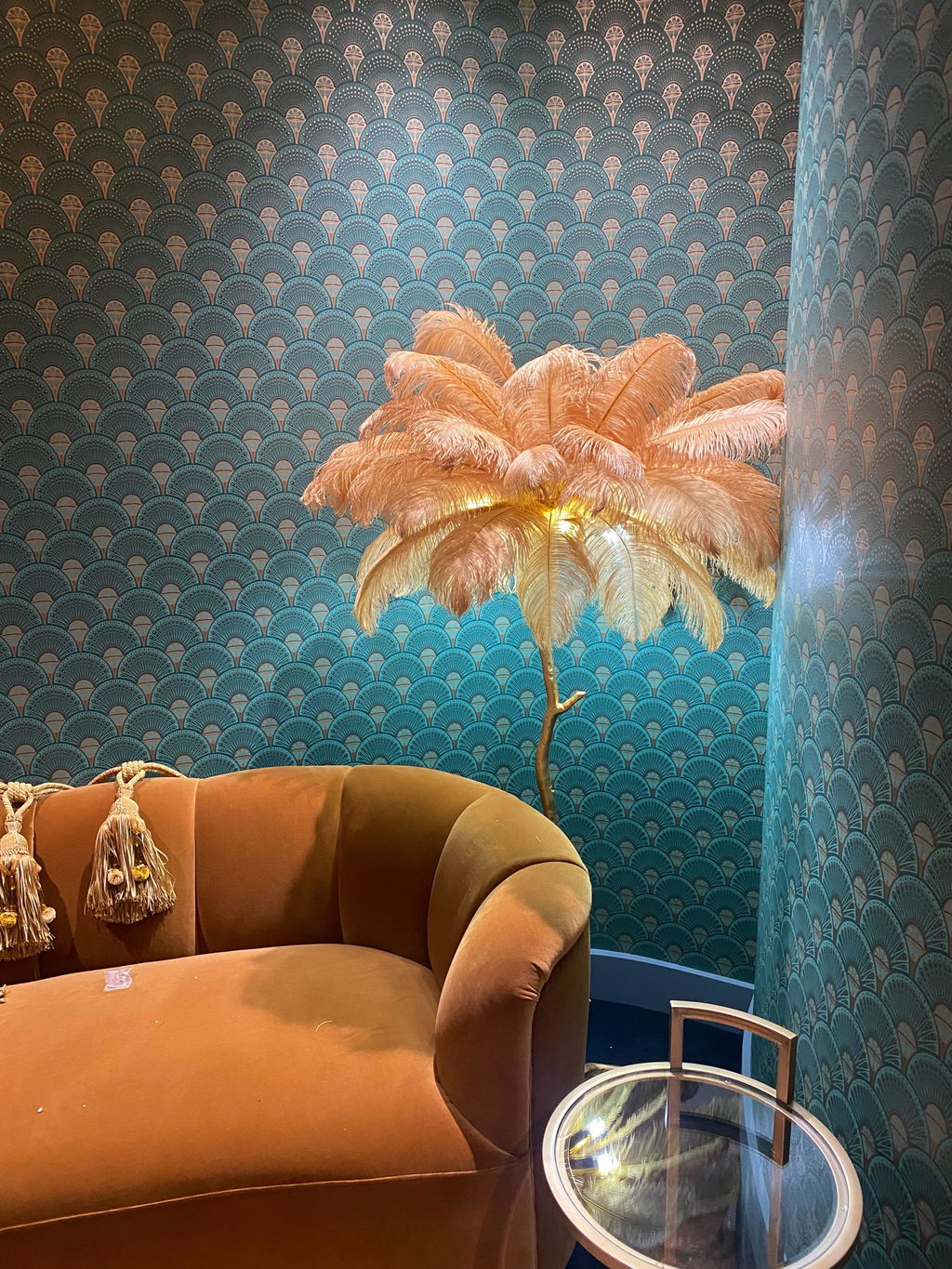 Ostrich Feather Floor Lamp Luxury, 16 Colors/Resin