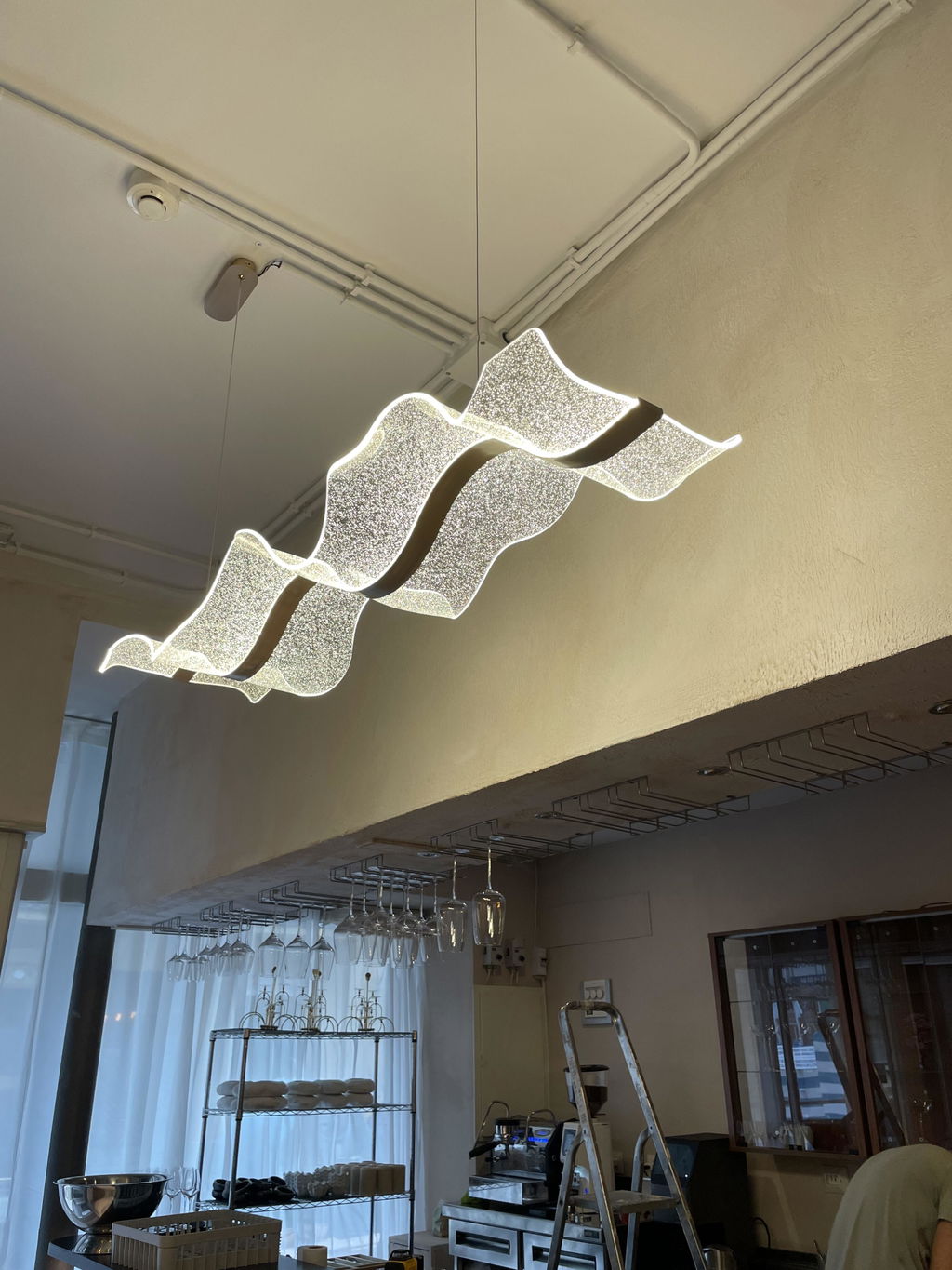 Chandelier Modern Minimalist Luxury Ribbon Acrylic, Gold