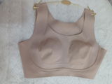 曾** review photo
