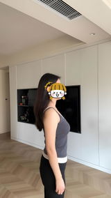 廖** review photo