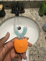 Liam J. review photo