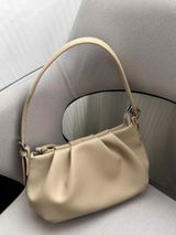 Marti review photo