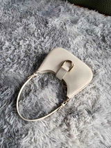 Bruna review photo