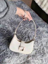 Bruna review photo