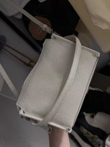 Joana review photo