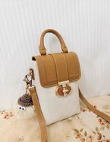Emmeline review photo