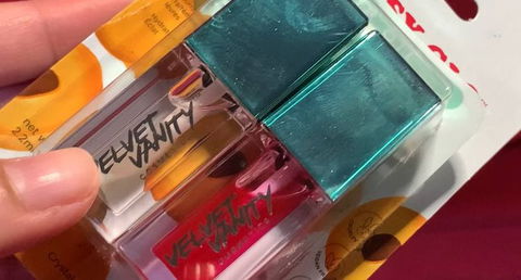 Glossy Glo Lip Oil