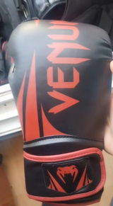 Anonyme review photo