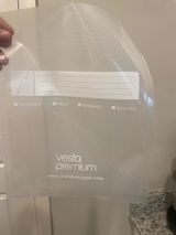 D review photo