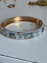 Alexander review photo
