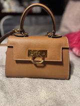Christie review photo