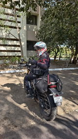 Karanam Sridhar review photo
