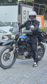 Sreenivasa Raju review photo