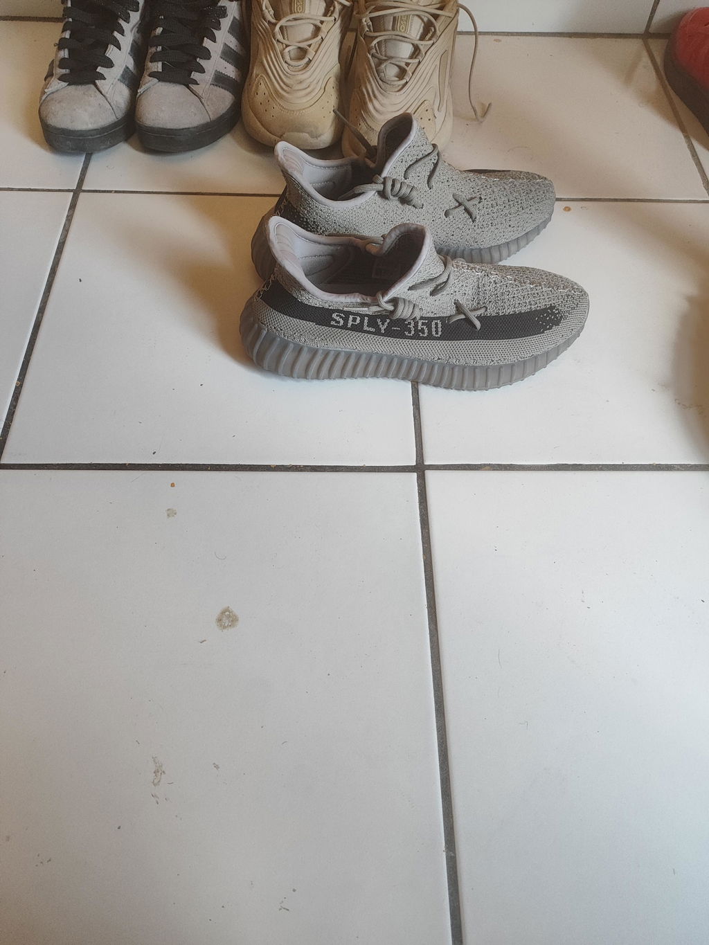 YEEZY BOOST 350 V2 GRANITE
