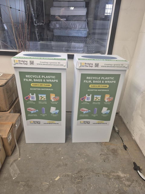 36.5 Gallons Custom Disposable Recyclable Corrugated Plastic Trash Cans