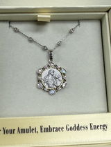 Olivia J. review photo