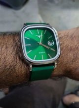 Neel Patel review photo