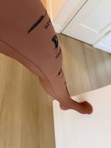 Ari review photo