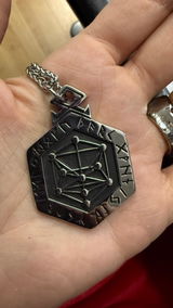 Antonia review photo