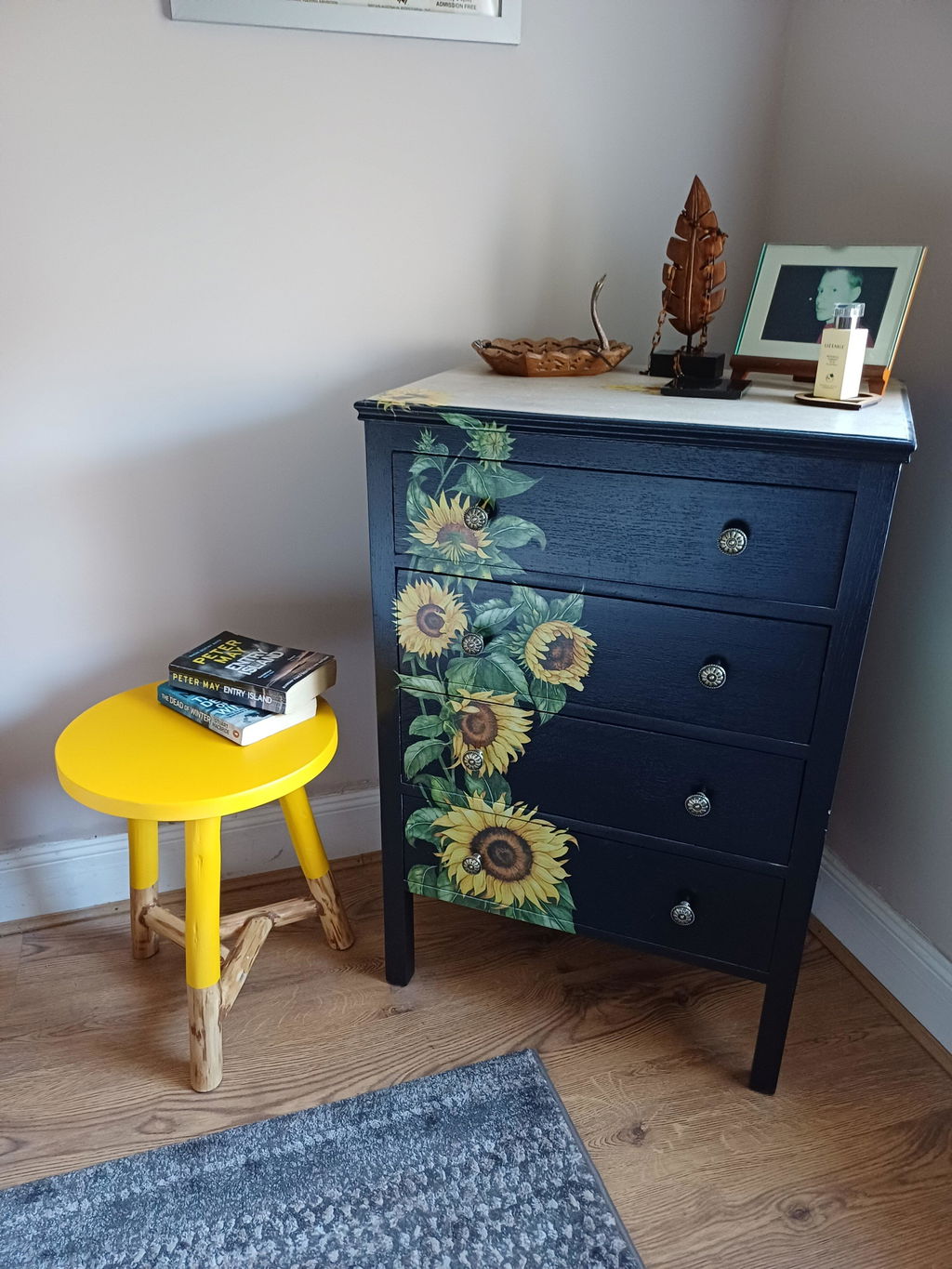 Rustic Dipped Stool - Yellow