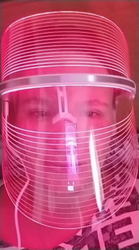 LED Face Mask™ 2.0 Deluxe