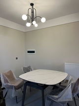 Liz Sainsbury review photo