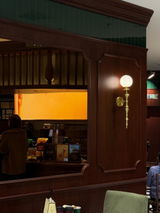 Sylvia Wolf review photo