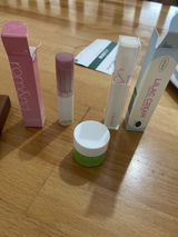 S.M. review photo