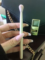 L. review photo