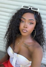 Natasha Bey review photo