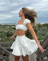 Diana review photo