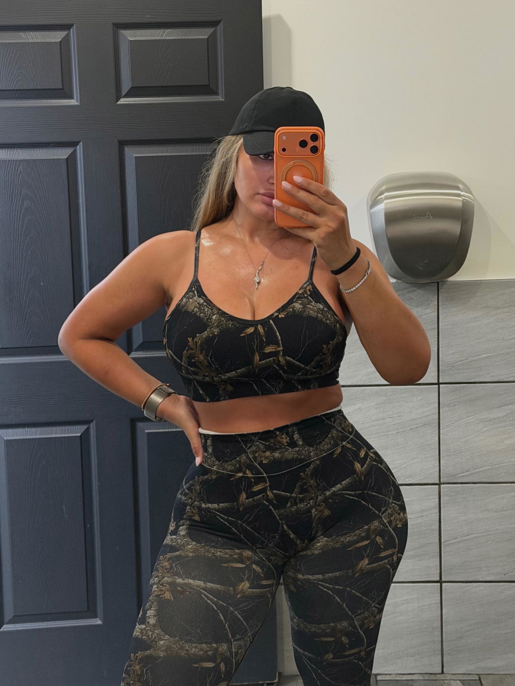 Elevate Seamless Bra - Black Woodland Camo