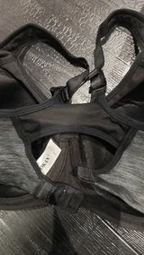 H***z review photo
