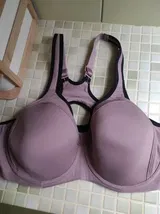 m***t review photo