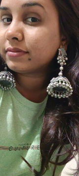 Vandana Yadav review photo