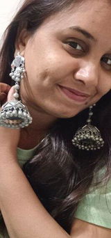 Vandana Yadav review photo