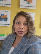 April Simmons review photo