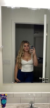 Chloe Elizabeth Long review photo