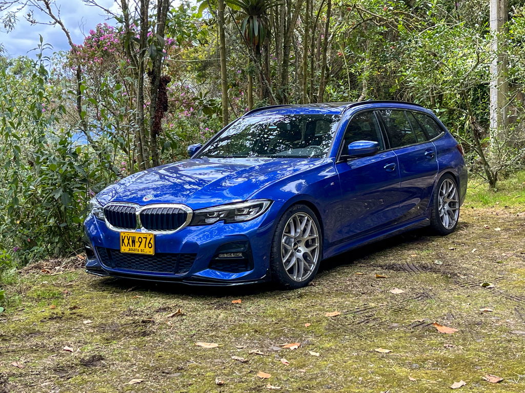 V710FF Hyper Silver