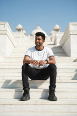 Karthik review photo