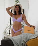 Veloura
